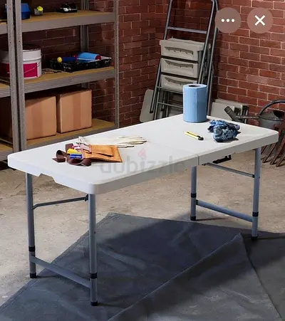 Camping fordable table