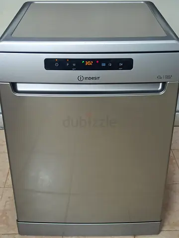 New Indesit Brand Two Rack Dishwasher
