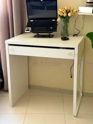 Computer/ laptop desk