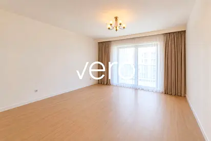 Spacious | Beach Access | Ready To Move