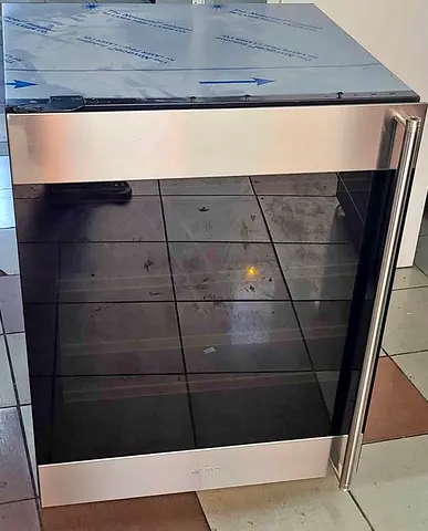 New Smeg 38 Bottle Capacity Built In Dual Zone Wine Cooler - Stainless Steel