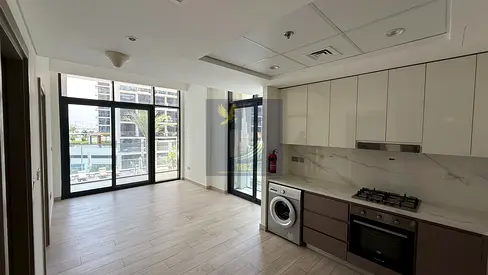 Corner Apartment | Spacious Layout | Pool View