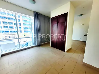 Huge Size | Amazing layout | Ready to move