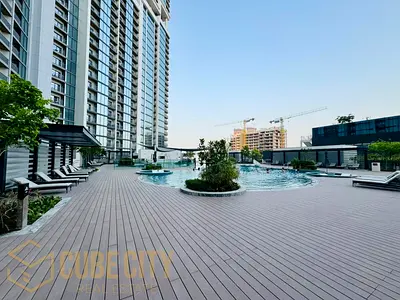 Large 1 Bedroom | Scenic View | Prime Location