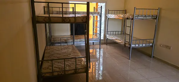Bed space available near Abu Backer metro - hor Al anz - Tamil Muslim