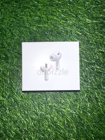 “URGENT SALE” AirPods Pro 3