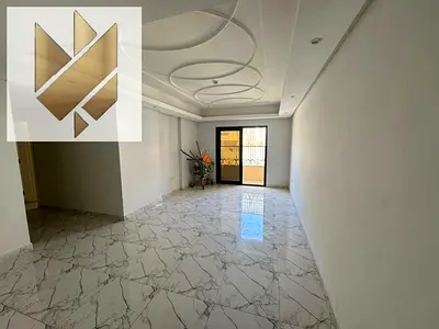 شقة عائلية في مويلح الجديدة بجميع الخدمات