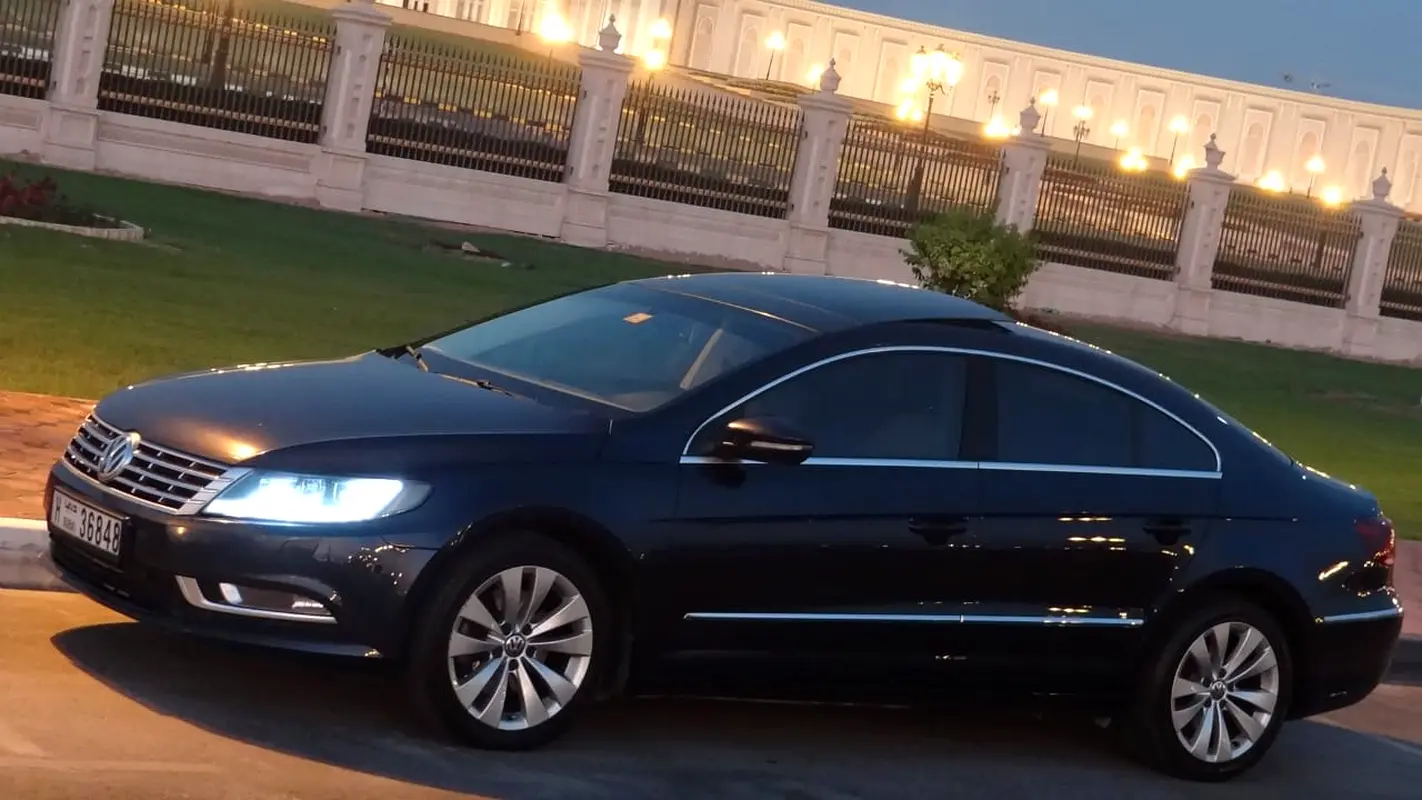 Volkswagen CC 2013 — photo 1 of 7