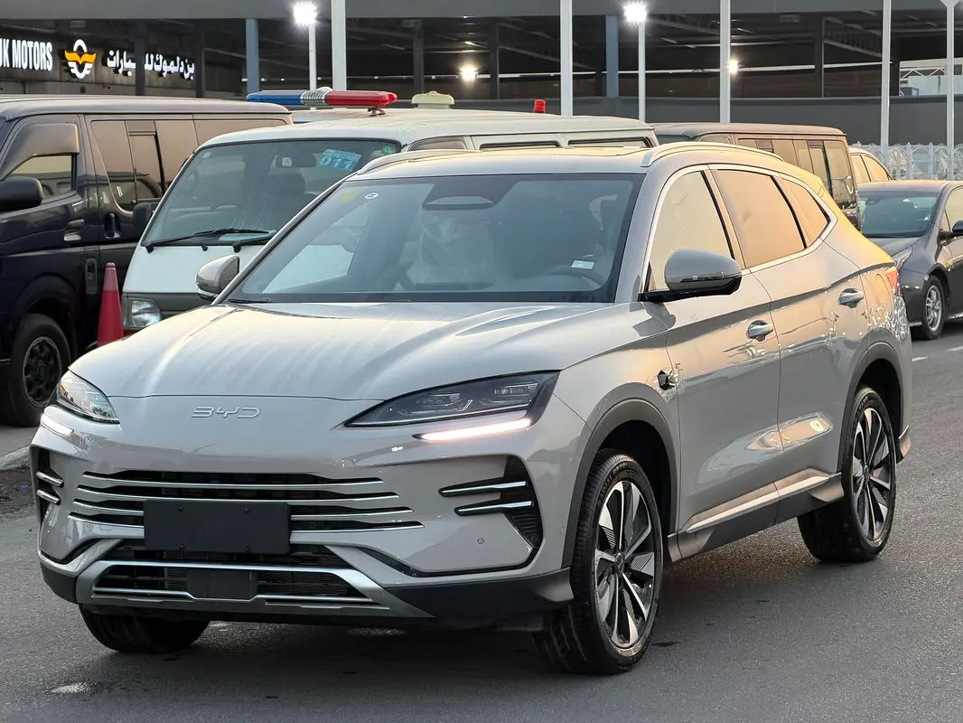 BYD Song Plus 2025 — photo 1 of 15