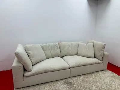 Perfect condition the loom collection two pieces sofa