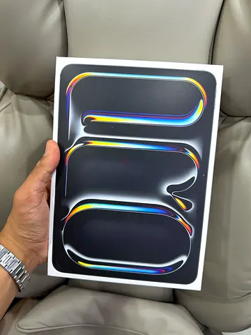 Ipad Pro m5 256GB 11inch Middle East brand new