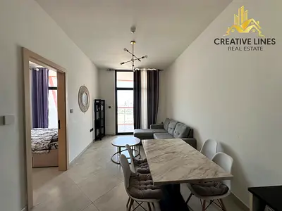 HIGH FLOOR//HOT DEAL//READY TO MOVE//VERY SPACIOUS