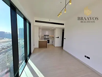 WITH KITCHEN APPLIANCES | BIG LAYOUT