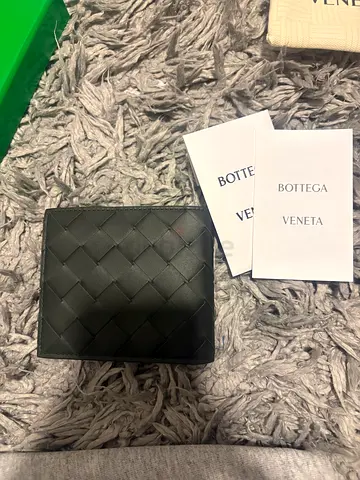bottega veneta wallet