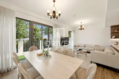 Premium Corner Townhouse | Single Row | Spacious