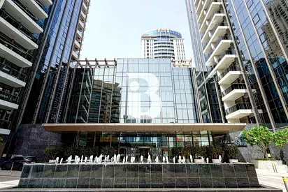 Upgraded | MARINA and SEA VIEW | HIGH FLOOR