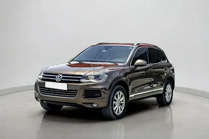 2010 Volkswagen Touareg S 3.6L | GCC Specifications