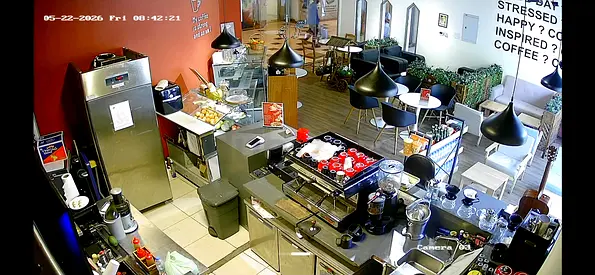 Urgent selling running cafe restaurant in Deira riggat al buteen