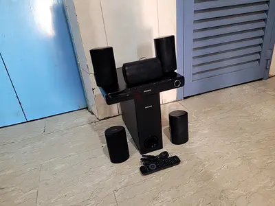 Philips 5.1ch (Bluetooth)  Home Theatre System in excellent working condition