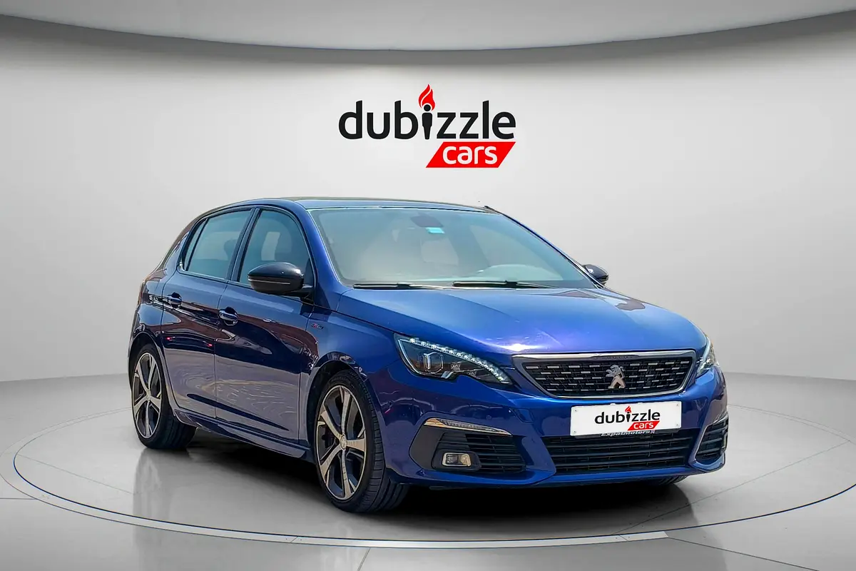 Peugeot 308 2020 — photo 1 of 15