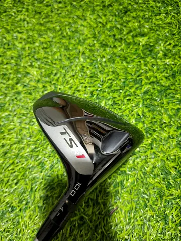 Titleist TSR1 Driver in Stiff Flex incl. Headcover