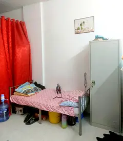 BED SPACE AVAILABLE FOR MENS