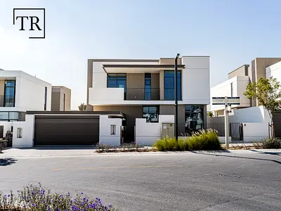 Modern Facade | Park Facing | Premium Finishing