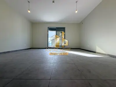 Hot Deal | Spacious 3BR Penthouse with Terrace | Chiller Free & Free Parking