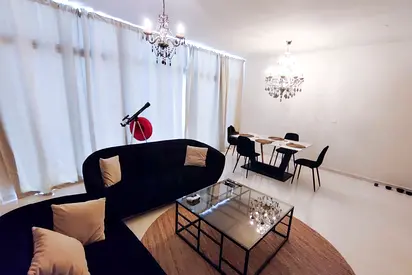 Corner Unit | Extended Living Space | New Cluster