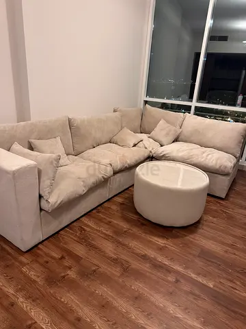 Brand new cloud L shape Sofa set with round console table