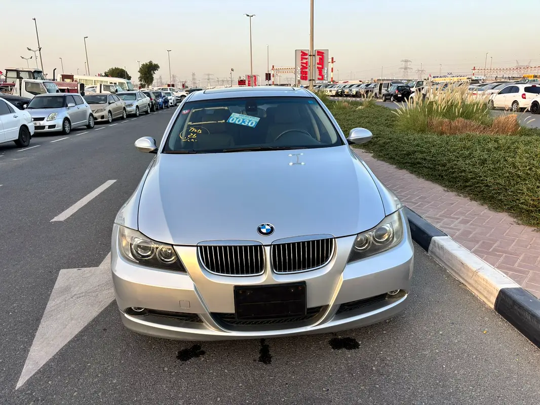 BMW 3-Series 2007 — photo 1 of 19