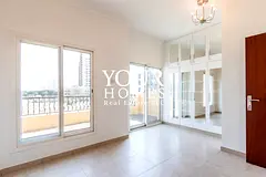Corner 3BR + Maid’s Townhouse | Spacious Layout