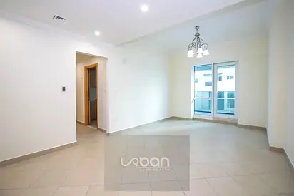 شقة بغرفتي نوم | برج مرديه JVC | الوصول إلى الشرفة والمسبح