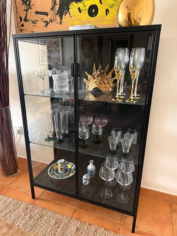 Glass cabinet