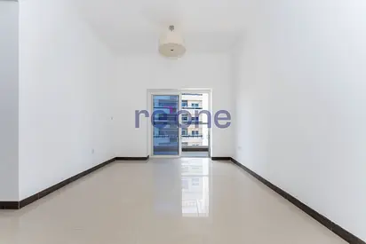 Spacious 2 Bedroom | Downtown View | Balcony