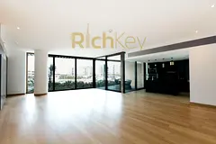 High-End 3BR Apartment in Bulgari Residences | Marina View