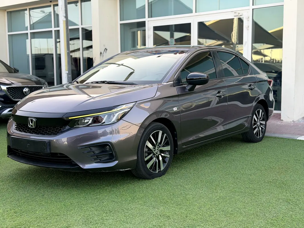 Honda City 2022 — photo 1 of 17