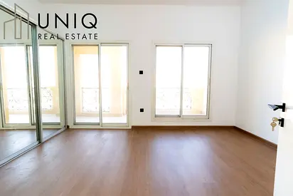 4 Bedroom | Ready to Move In | Valencia Park