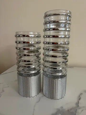 Flower vase