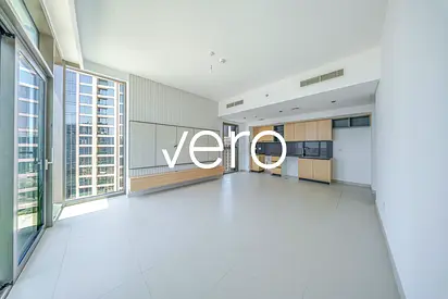 Huge Layout I Vacant I Downtown Views