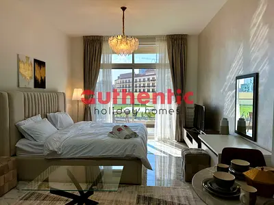 Special Offer | Lawn Access | High-Floor Views