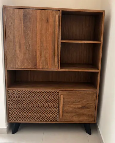 Nomos Cabinet