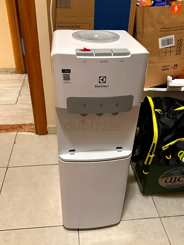 Electrolux freestanding water dispenser – good condition