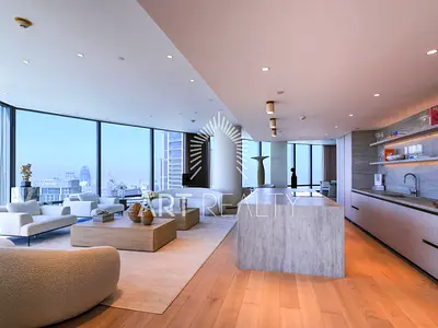 Bespoke 4BR Penthouse | Fountain & Sea View | Vacant