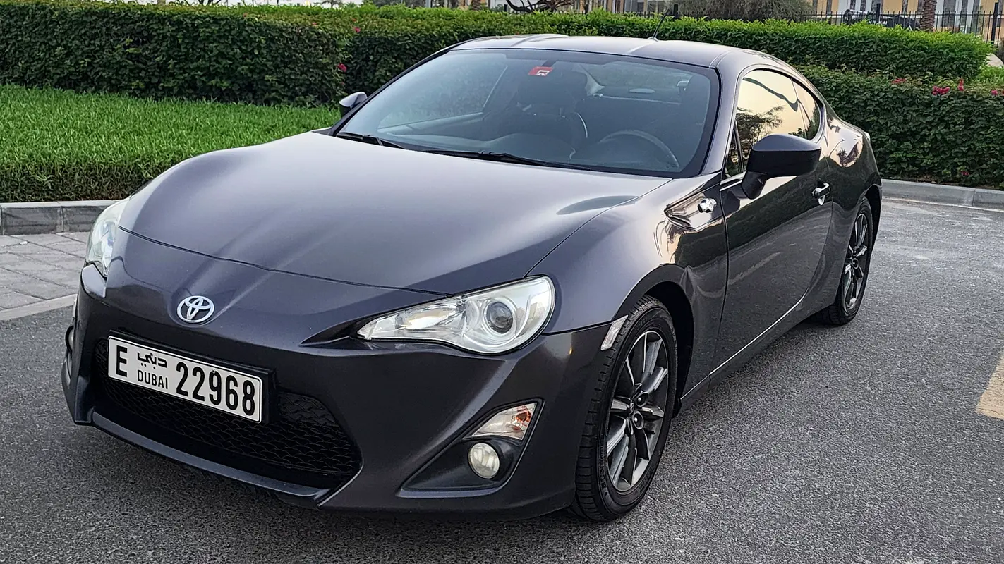 Toyota 86 2014 — photo 1 of 7