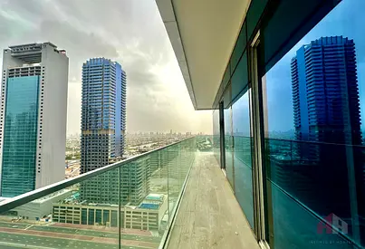 Stunning View 2BHK for Rent in Me Do Re, JLT