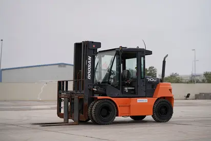 2015 Doosan D70S-7 Diesel Forklift | 7 Ton | 5 m Lift Height | Made in Korea