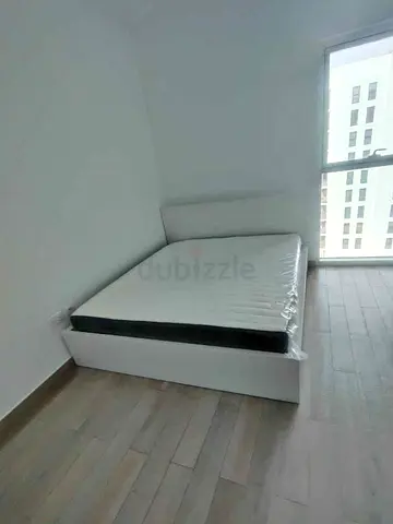 IKEA malam queen‑size bed (160 × 200 cm) with 2 storage drawers underneath and an IKEA mattress ✨