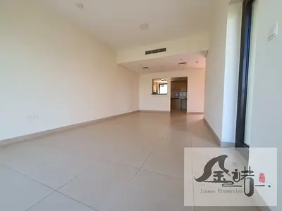 3BR Apartment | Multiple Balconies | Road Views
