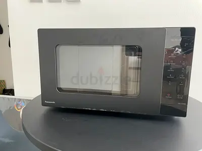Panasonic 25L Countertop Microwave - Excellent Working Condition